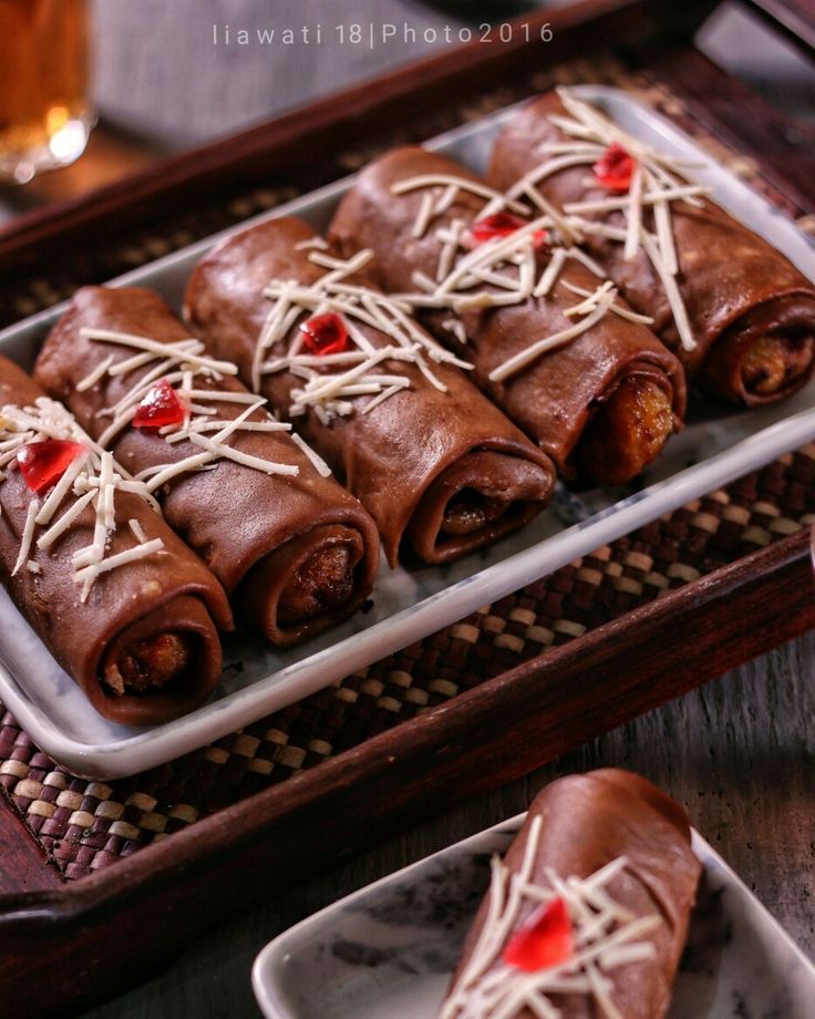 Dadar Gulung Pisang Coklat